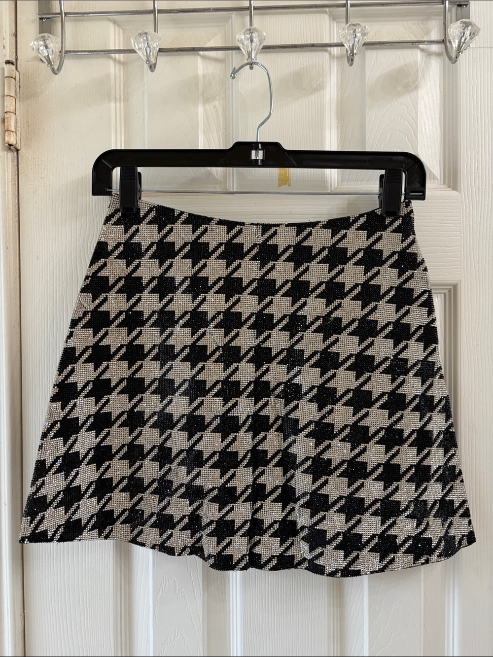 Da veamor glass/polyvinyl Black & Silver Mini Skirt with Sparkle Houndstooth.NWT
